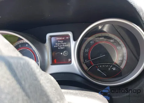 2015 Dodge Journey Sxt from USA, damaged, VIN 3C4PDCBG7FT600654